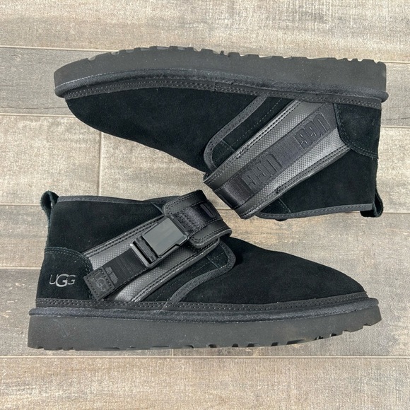 NEW UGG Neumel Snapback Black Boots - Picture 3 of 9